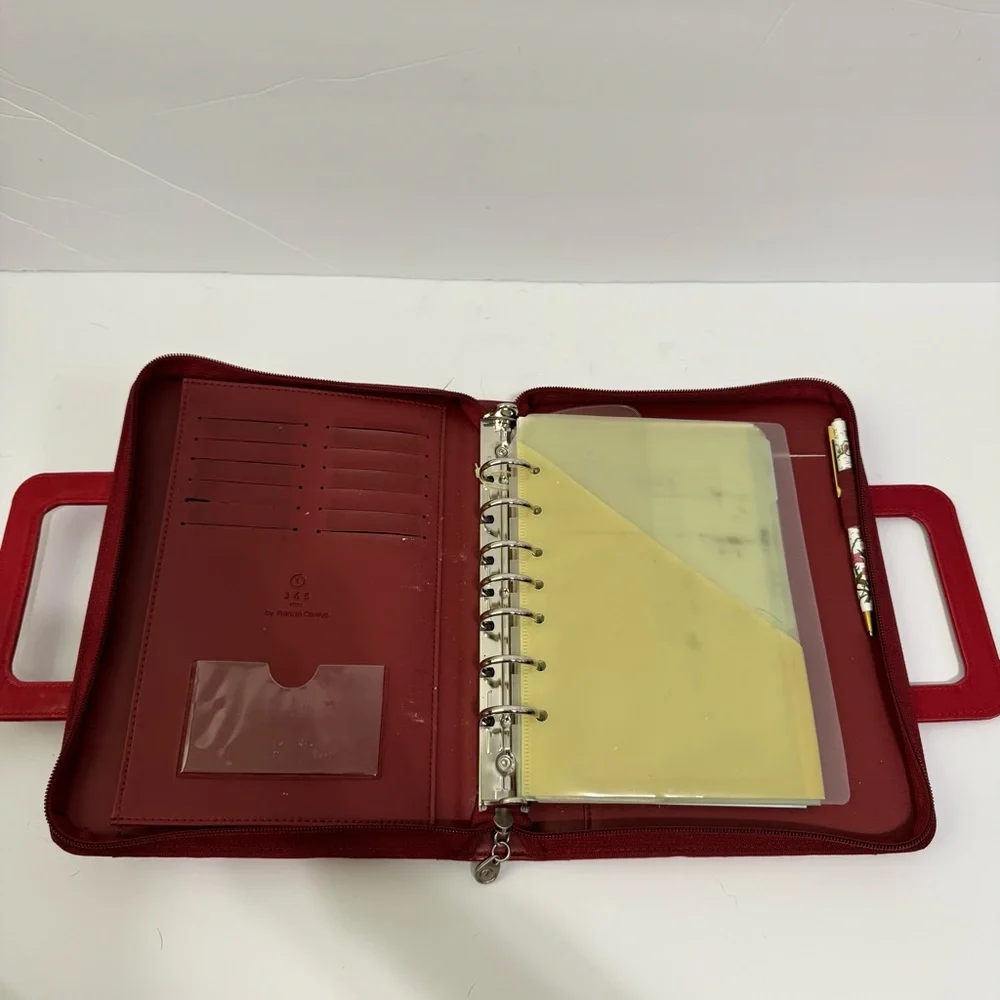 Franklin Covey Red 365 Binder with Textured Accent faux leather